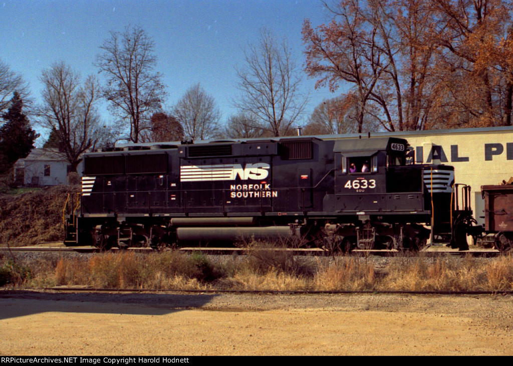 NS 4633